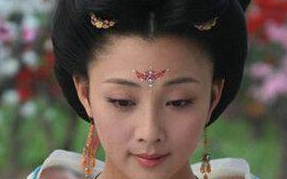 武则天与杨玉环两大美女谁更厉害？