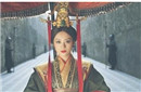 芈月的母亲是谁 她是父亲宠妃莒姬的滕侍