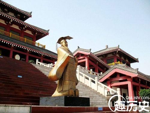 瑰丽磅礴实虚无 揭阿房宫历史真实