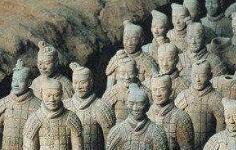 两千年以来秦始皇墓为什么至今无人敢挖？