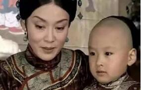 古代皇帝性启蒙：谁会是皇帝的第一个女人