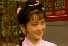 临终前连口水都喝不上的晴雯却是贾府最有钱的丫鬟