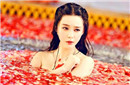 杨贵妃在华清宫温泉沐浴时为何必须戴浴帽?