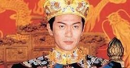 干爹文化：古代最大“干爹”丑闻竟为争当儿皇帝
