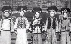 探秘清朝宫女们居然就开始穿高跟鞋了吗?