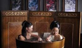 没有肥皂古代的人洗澡是用什么东西去污渍的