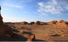 神秘的罗布泊隐藏着外星人基地是真的吗?