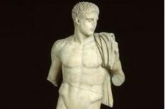 古希腊裸体雕像代表古希腊什么样的审美爱好?