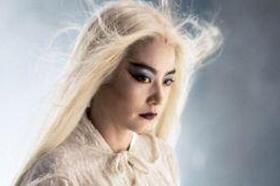 玉罗刹练霓裳为什么会一夜之间白了头发