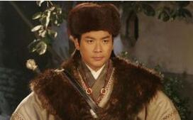 五鼠闹东京北侠欧阳春为何能与展昭齐名?