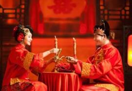 为什么中国传统婚俗中会有听房的传统习俗？