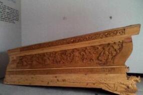 中国棺材一边高一边低是有什么有门道讲究?