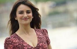 奇葩!西班牙女人上街必须戴耳环否则被笑话!