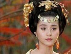 姿色迷人的杨贵妃为何最后没有被封为皇后？