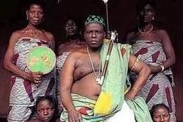 非洲寡妇集中地:上千寡妇被抛弃在此孤独生活