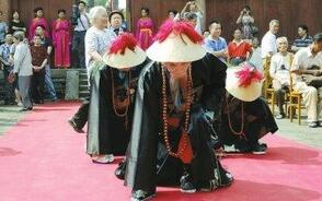 百年前中英外交礼节纠纷：该不该三跪九叩