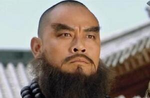 花和尚鲁智深因为什么原因被称为花和尚?