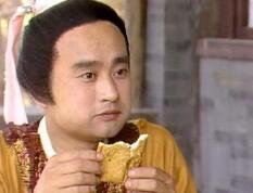 薛宝钗哥哥薛蟠和男人调情那他是一个同性恋吗