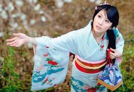 揭秘：日本女子和服内暗藏怎样惊人的秘密