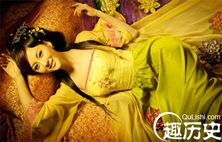 有一个潘玉儿的,本是妓女,流落到都中.