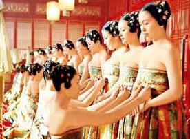 历史秘闻：为什么强制古代宫女必须穿开裆裤