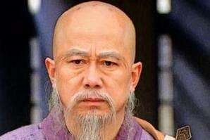 方丈玄慈武功那么菜怎么就成了带头大哥