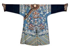 清朝皇帝龙袍值多少钱？龙袍上为何绣蝙蝠