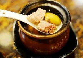 皇帝究竟怎么吃饭：揭秘皇帝吃饭的御膳流程