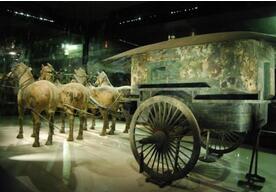 秦始皇陵千年未解之谜：地宫里真有九层妖塔？