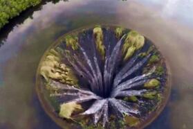 地球破洞：葡萄牙湖面有处洞孔水往下流