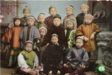 美国通过《排华法案》