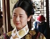 外国公使夫人要慈禧吃饭的一只碗慈禧为何送她两只?