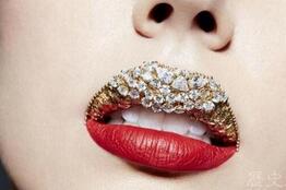 全球最昂贵的嘴唇：镶满钻石价值千万