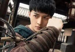 揭秘性格阴险的陈皮阿四对师娘丫头的变态情感