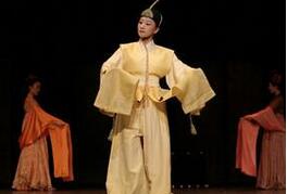 宫廷乐师雷海青云端显灵救国的故事是怎样的