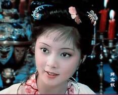 典型淑女薛宝钗写过哪些诗：薛宝钗的原型是谁