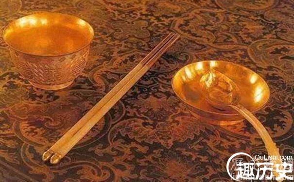 皇帝用膳的餐具