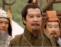 刘备其实是个小人：摔爱子弃结拜兄弟打压赵云