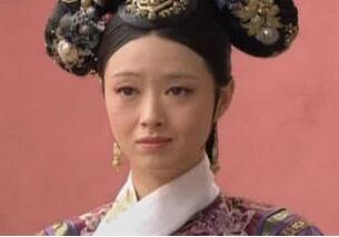 史上的年妃与甄嬛传的华妃同一个人却是不同死法