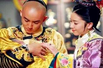 历史上的五阿哥永琪的妻子不是小燕子那是谁