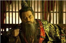 吃饭时父王夹给公主半条鱼 公主为何马上自杀?