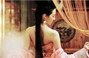 皇帝竟爱上卖唱女?娶为皇后险成武则天第二