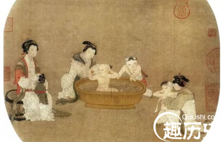 坐月子