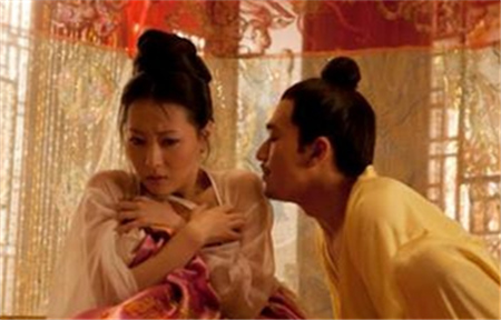 唐朝妃嫔是怎么侍寝的？九个人共同伺候！