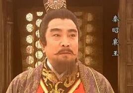 秦昭襄王为什么要拜才能之士范雎为客卿