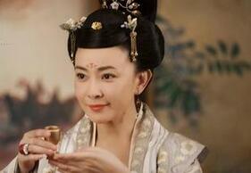因一双美手被封为皇后：张皇后因美手而受宠