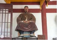 雷履泰与毛鸿翙在票号上竞争了多长时间?