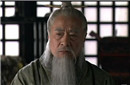 老相张昭主张降曹真实内幕 竟是孙策的意思?