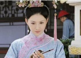 顺治帝最宠爱的妃子董鄂妃共有几个孩子