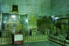 财帛动人心：生前辉煌的乾隆皇帝墓被盗过吗?